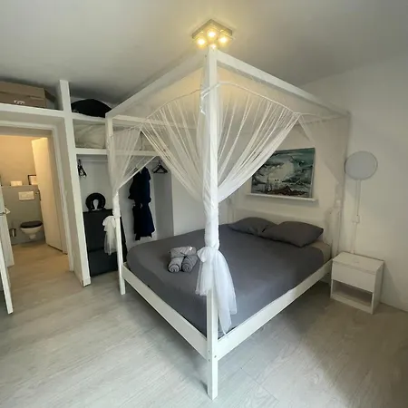 Relaxante Jacuzzi - 041 Apartman Rouen